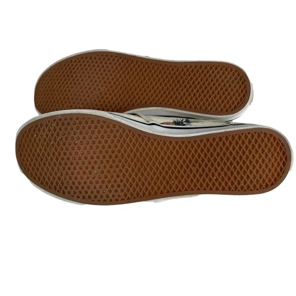 VANS Pineapple Pattern Fabric Lace-Up Low Sneakers Size 8.5 - Picture 3 of 8